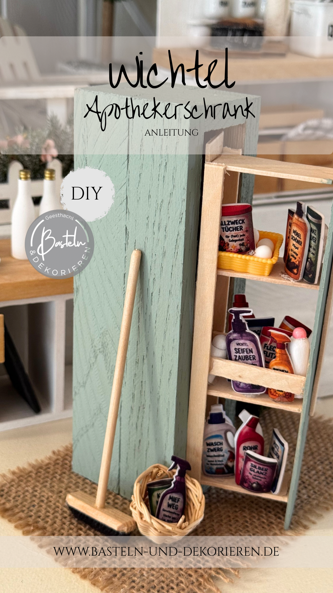 Wichtel Apothekerschrank